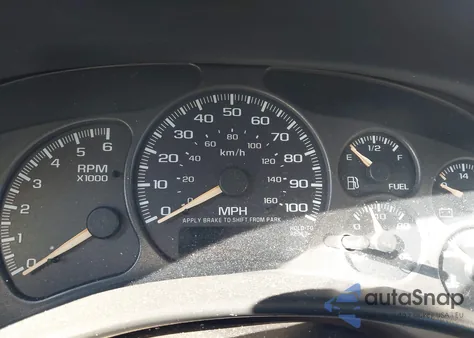 2002 Chevrolet Suburban 1500 Ls из США, поврежденный, VIN 1GNEC16Z12J132858